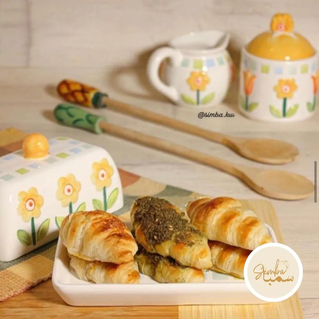 Plain Croissant .. Your choice of dip